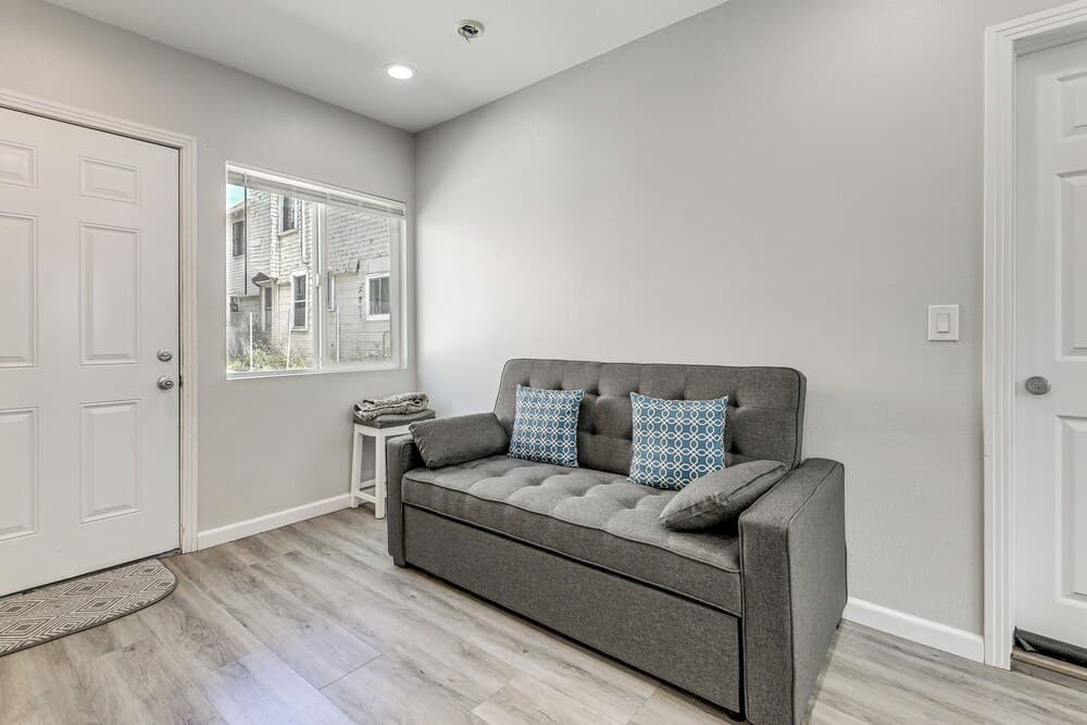 Near USC & Dtla! Extended Stay in West Adams - photo 3