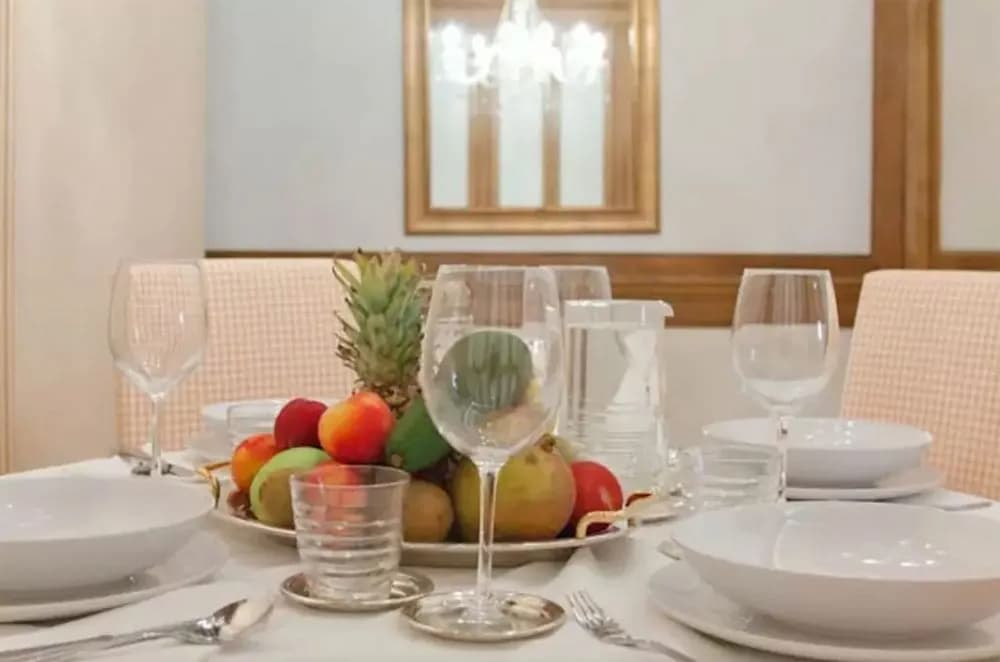 Spanish Steps Suite - photo 10