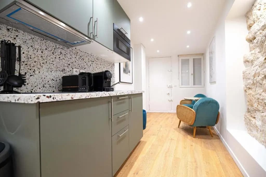Beautiful Apartment in Marais - With AC - photo 10