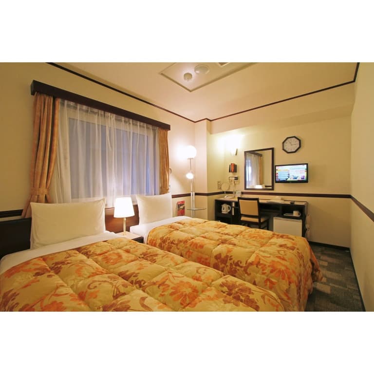 Toyoko Inn Tokyo Nihombashi Zeimusho Mae - photo 4
