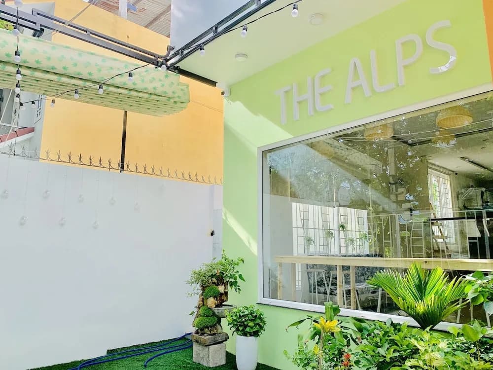 The Alps Homestay - photo 1