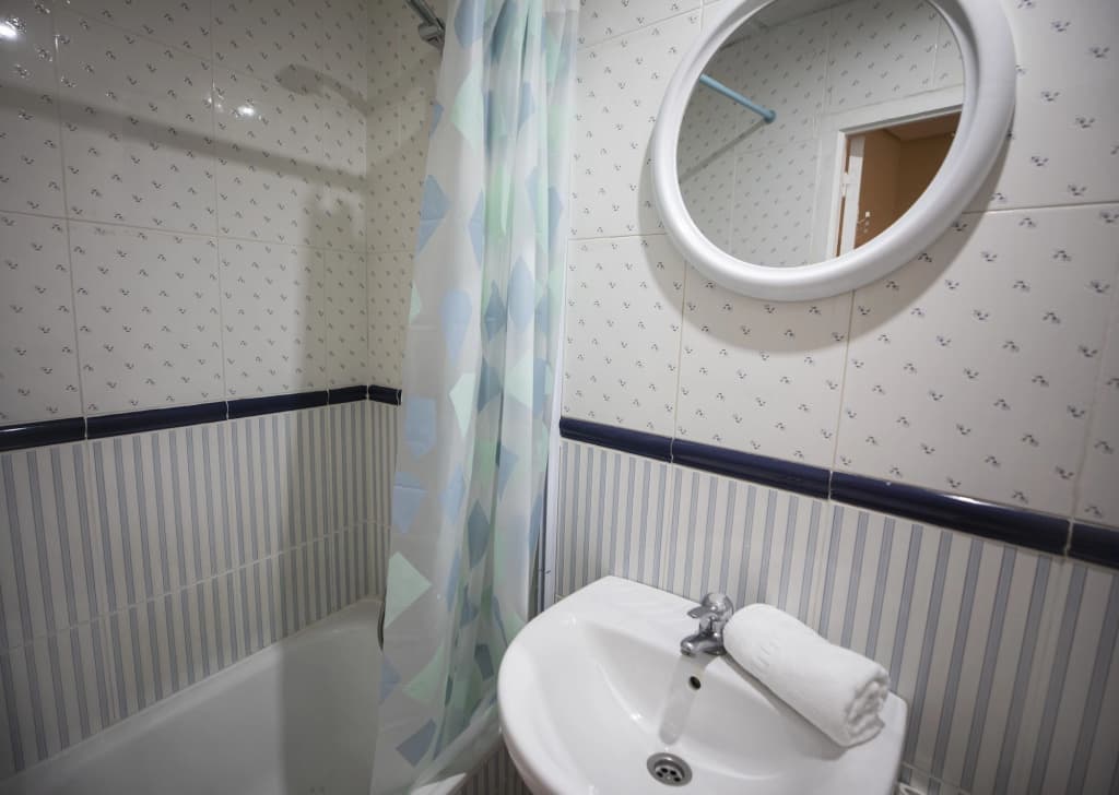 Hostal MYD Los Perales - photo 17
