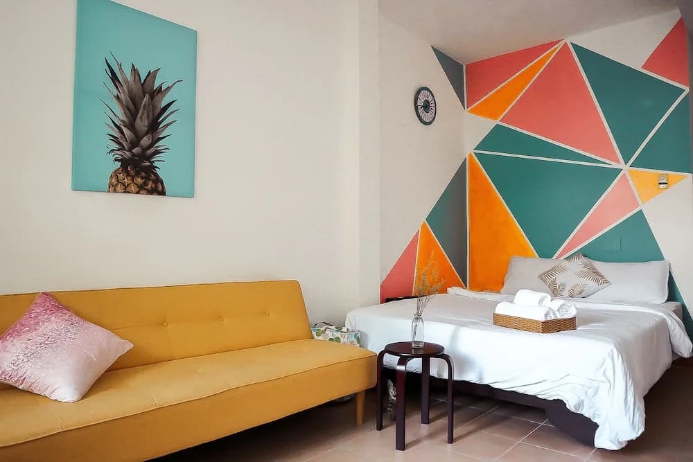 The Downtown Homestay - photo 18