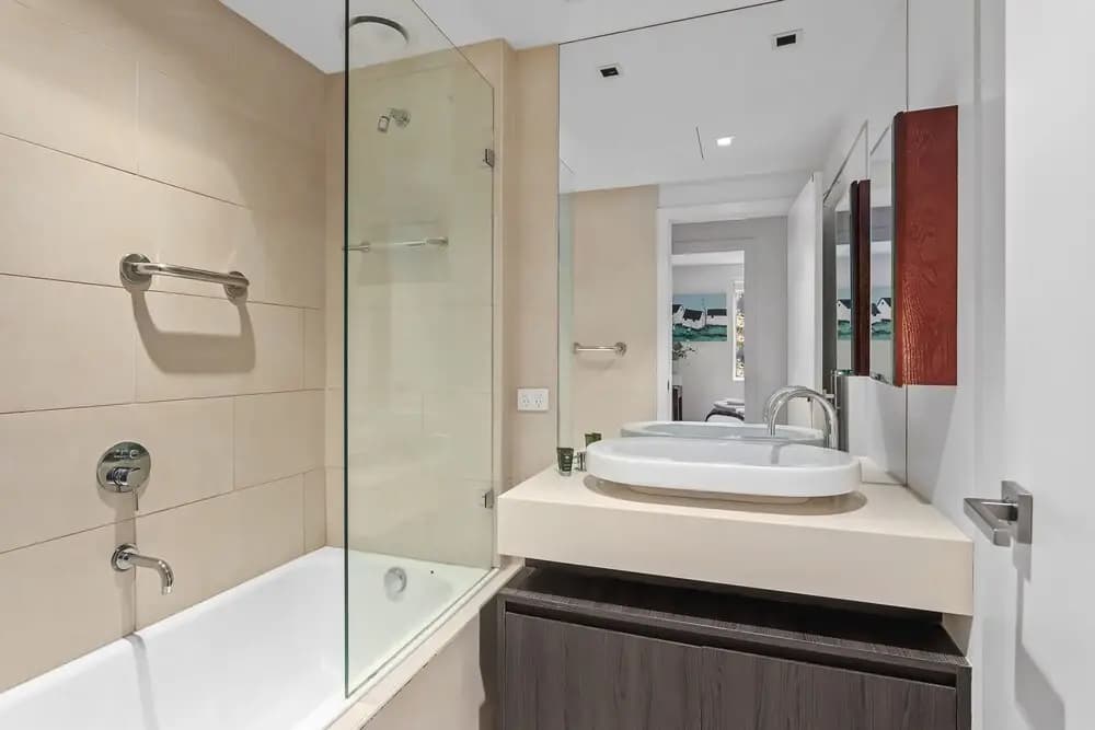 Boutique Stays - Lalique, Elwood - photo 10