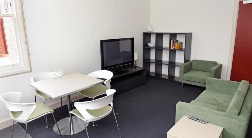 Yarra House - photo 10