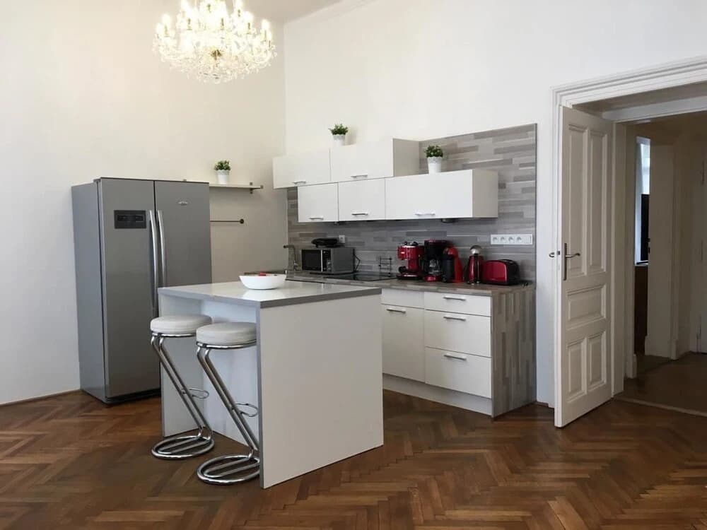 Old Town Square Corner Apartment - photo 7