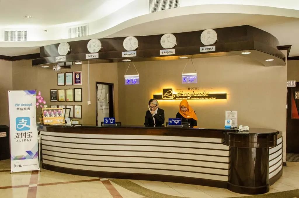 Hotel Langkasuka - photo 28