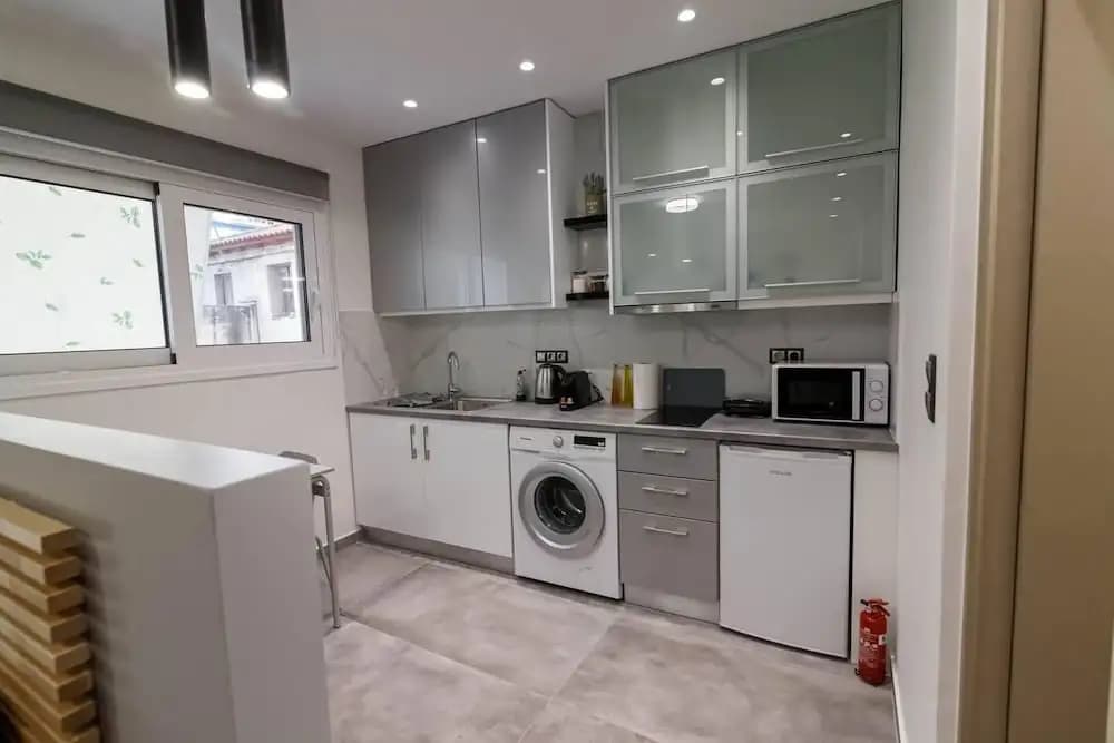 lk Apartments b - Athens City - photo 13