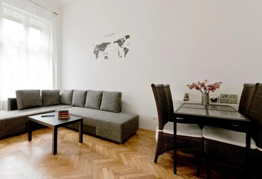 Balcony Apartment - photo 9