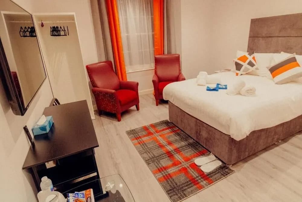 Mayfield Suites - photo 10
