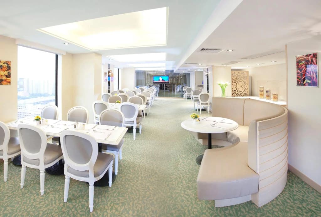 Silka Seaview Hotel - photo 14