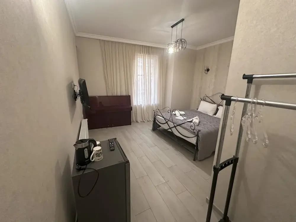 Silver 44 Hotel - photo 2