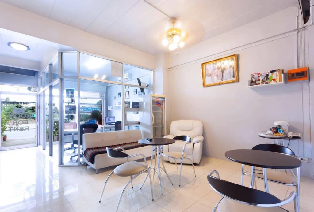 Luna Guesthouse and Travel - photo 13