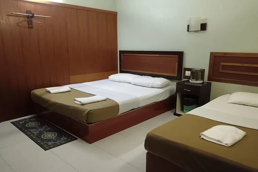 Fins Hotel, Alor Setar - photo 4