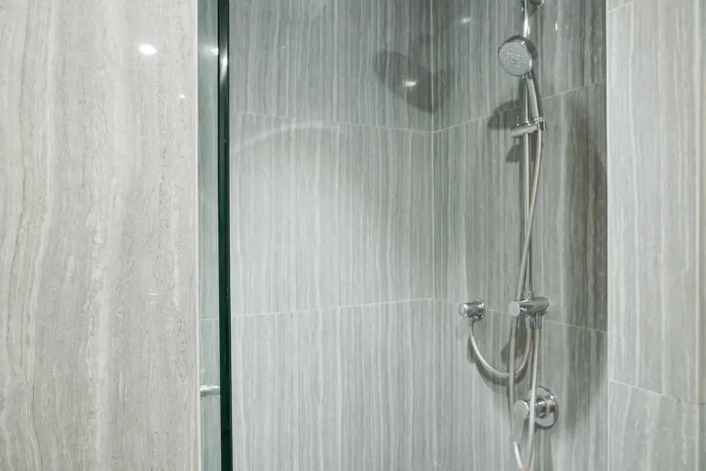 Luxurious Studio at Capitol Suites Apartment - photo 7
