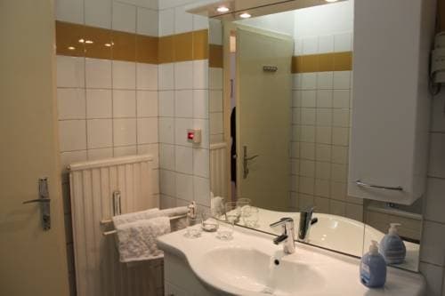 Adam Apartments - photo 8