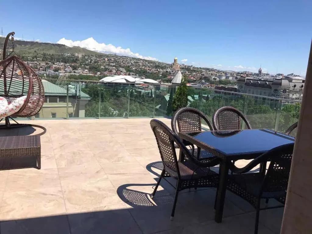 Lesya Apartment with Terrace - photo 16