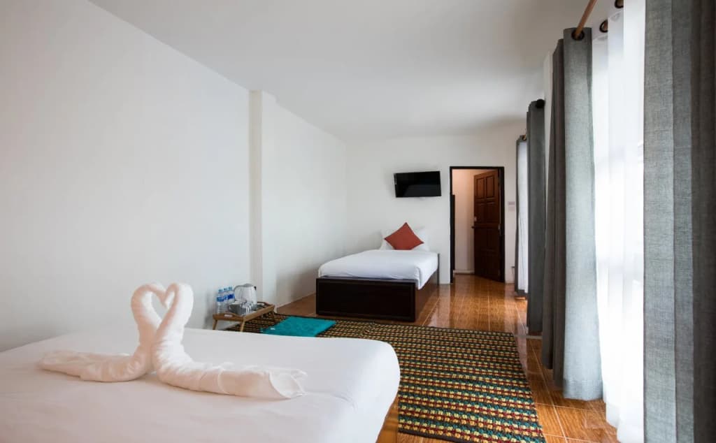 Peng Jai Hotel - photo 3