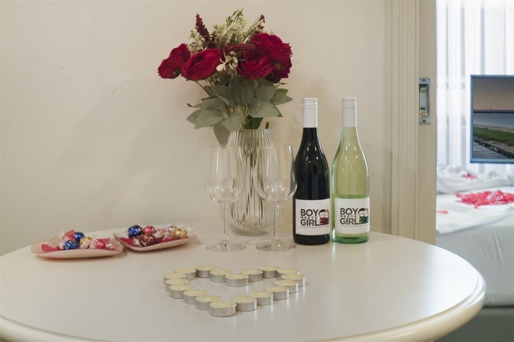 YEHS Hotel Sydney Harbour Suites - photo 11