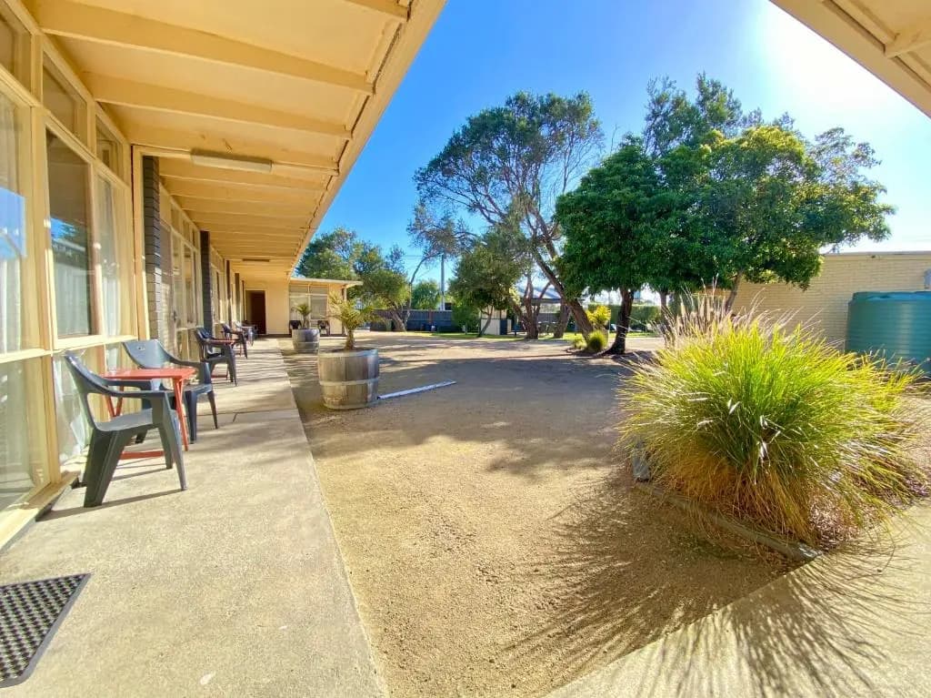 The Keith Motel - photo 26