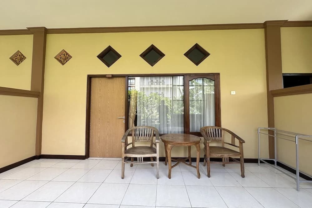 Taxa Raya Guest House - photo 10