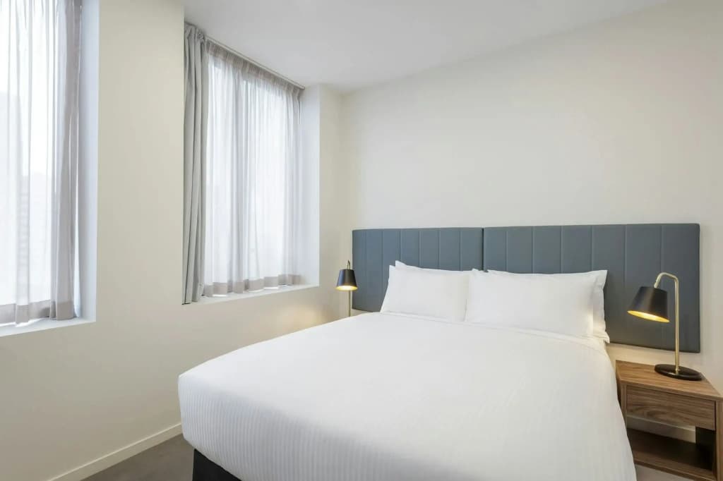 Brady Apartment Hotel Hardware Lane - photo 4