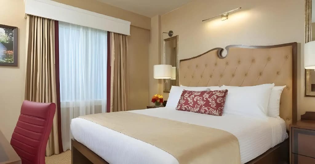 King George Hotel - photo 35