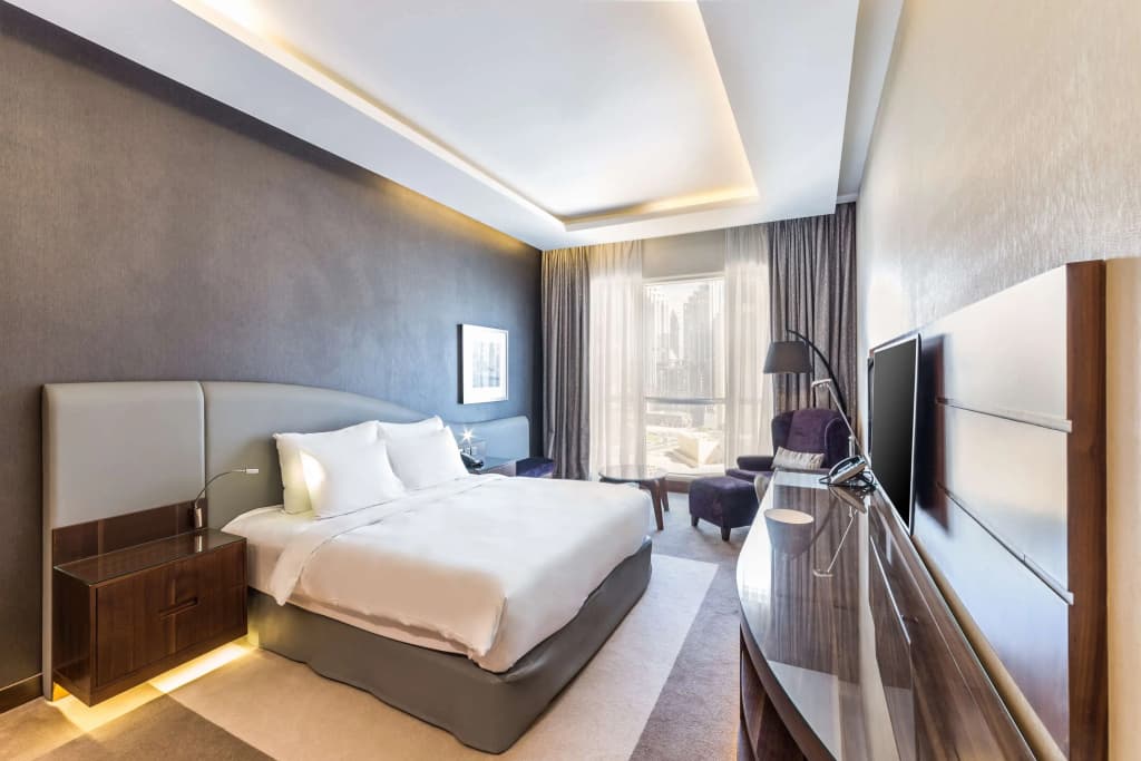 Radisson Blu Hotel, Dubai Waterfront - photo 3