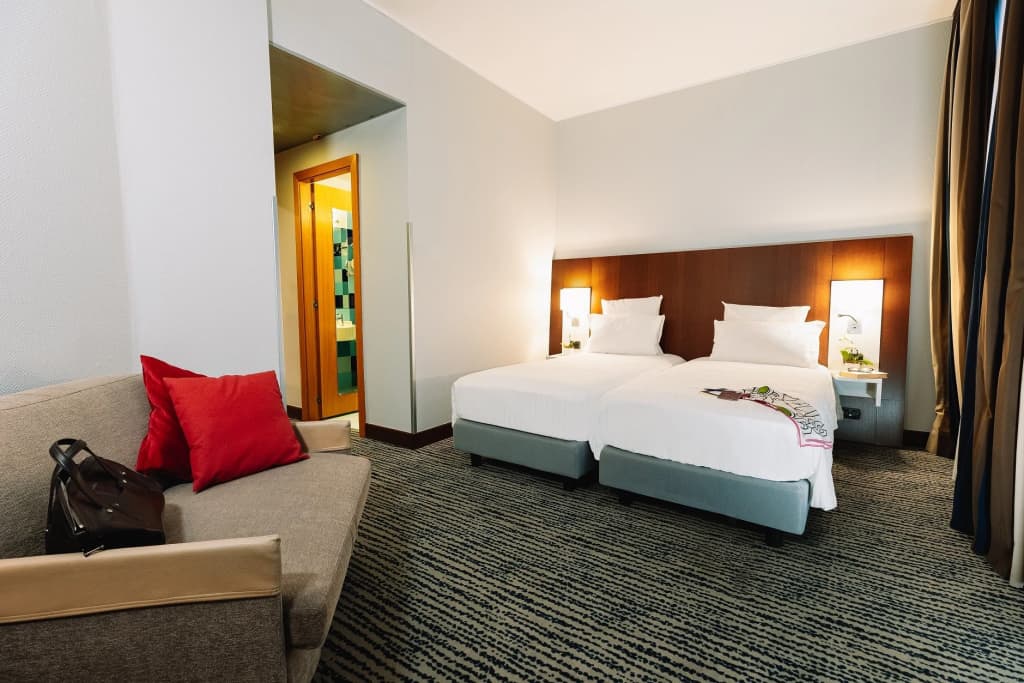 Mercure Rome Piazza Bologna - photo 4