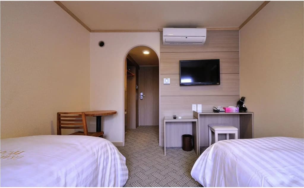 Hotel Osaka Keiko - photo 5
