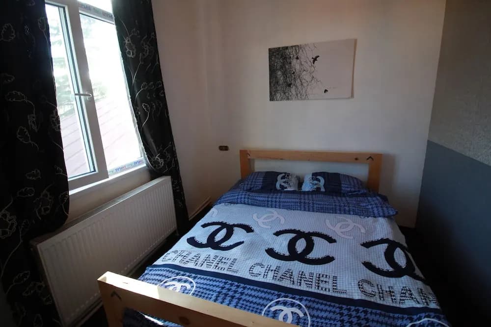 Sheni Hostel - photo 3