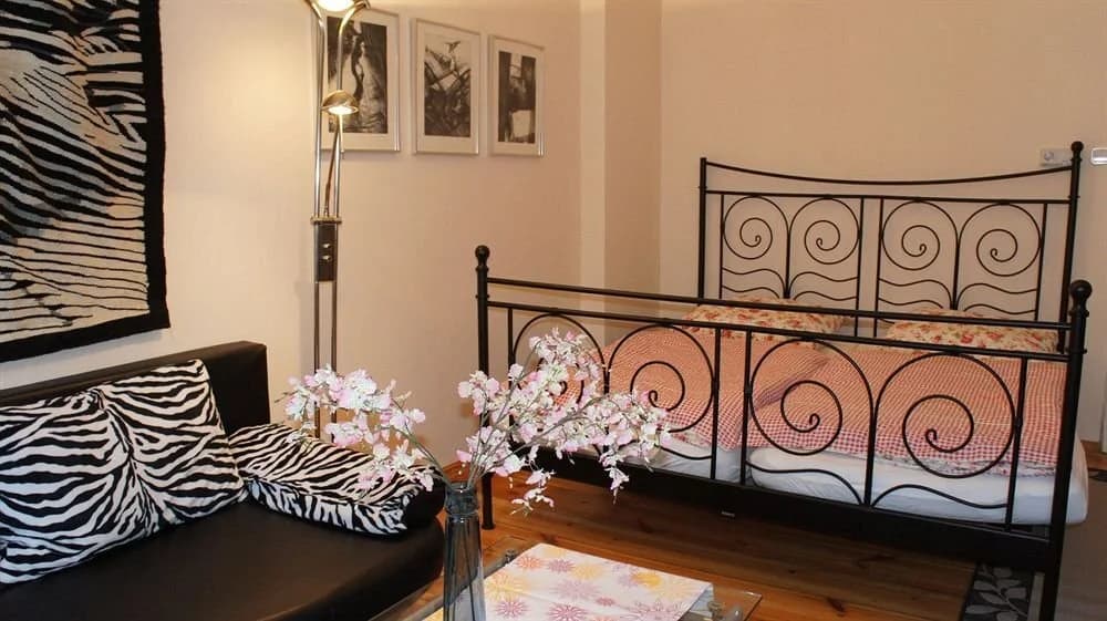 Apartments Emdener Strasse - photo 10