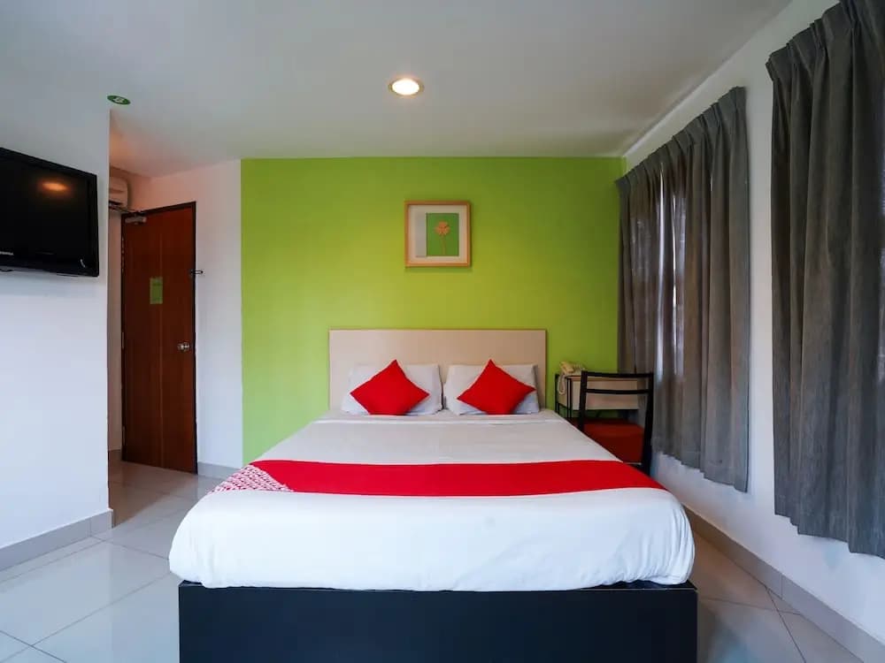 OYO 981 Ant Cave Hotel - photo 6