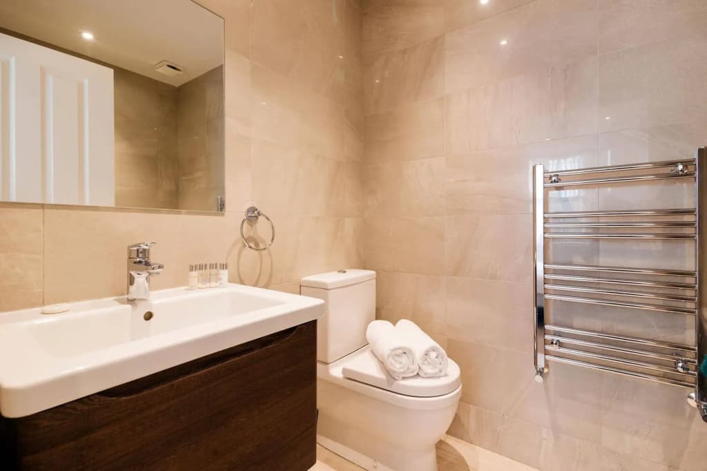 Fg Apartments - The Brompton Residence - photo 7