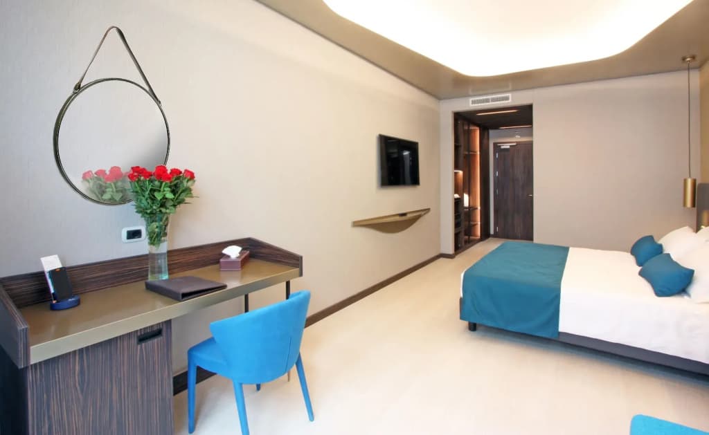 Hotel The Hive Hotel - photo 29
