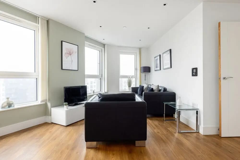The Islington Collection - photo 31