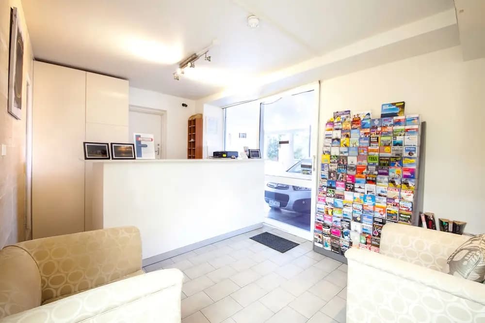 Manly Waves Studios & Apartments - photo 2