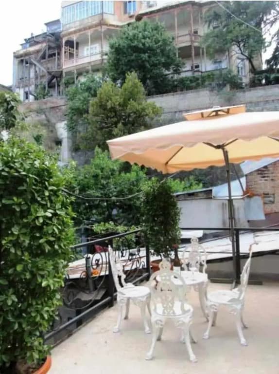Best Located, Stylish House. - photo 10