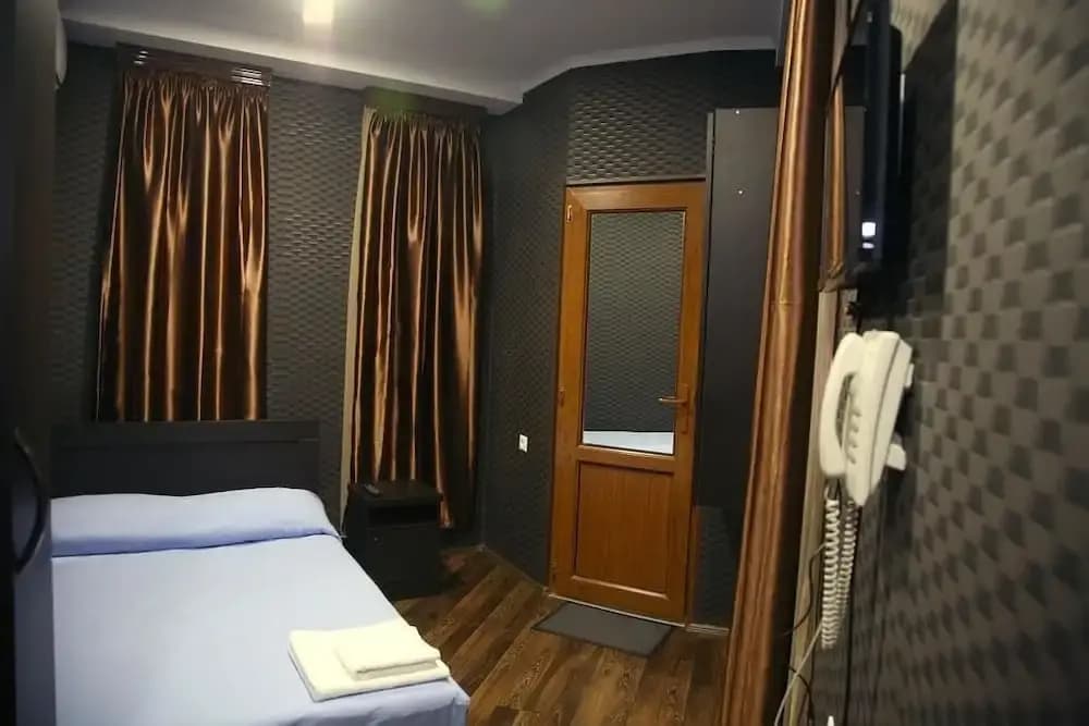 Hotel Pyramida - photo 6