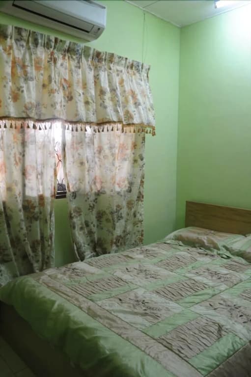 A'isy Rest House - photo 10