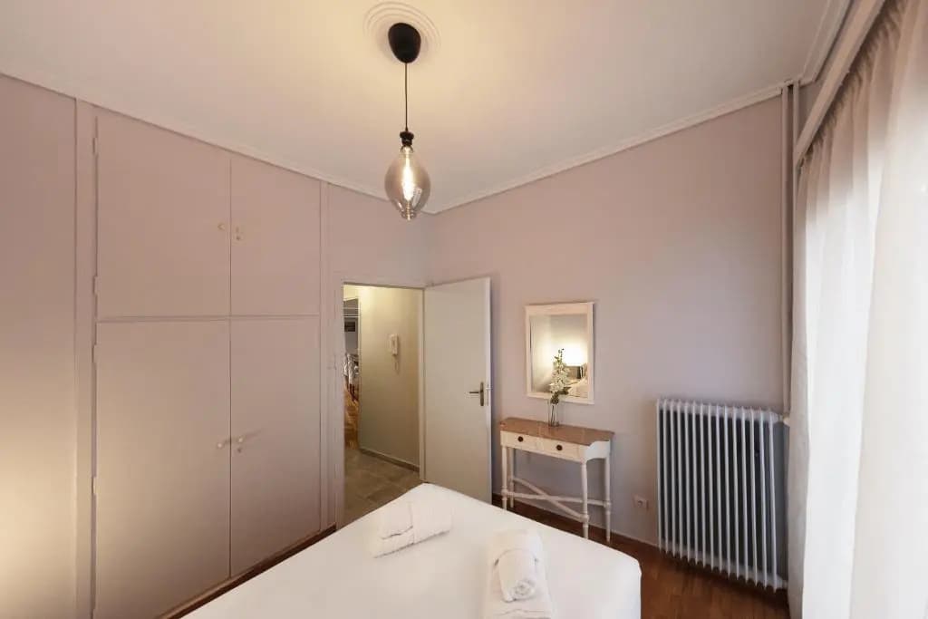 Spacious 3 Bedroom apt near Acropolis museum - photo 6