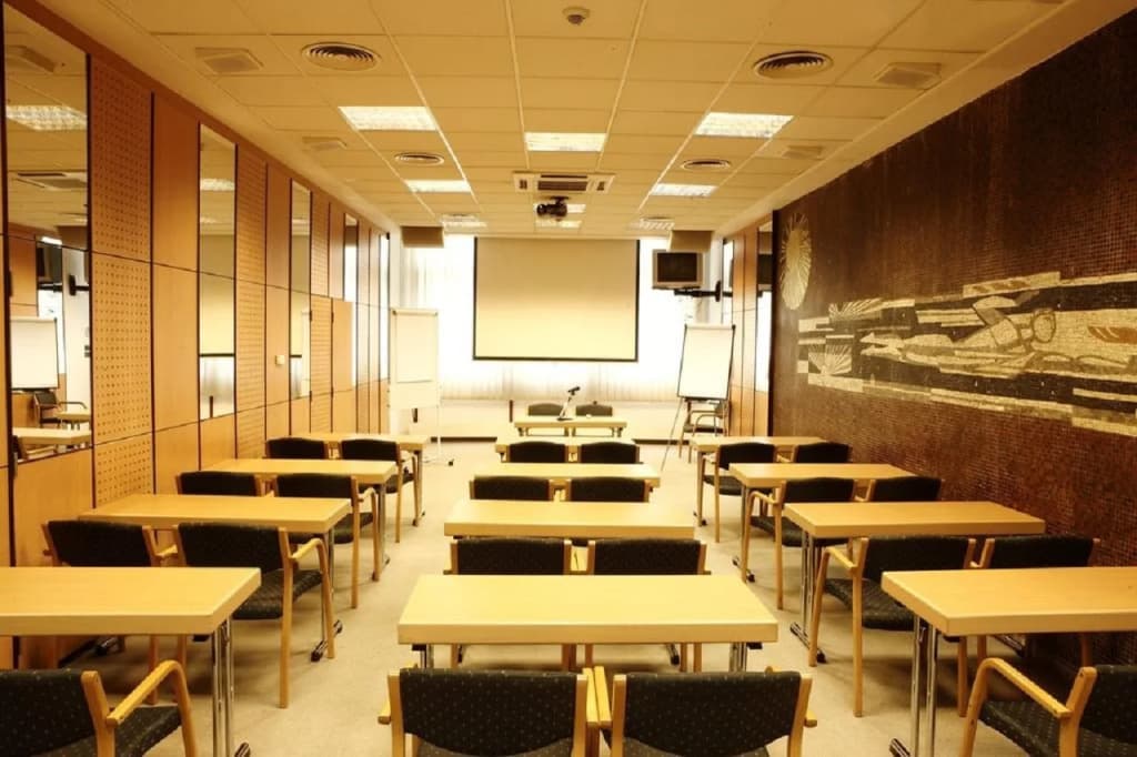 Hotel Benczur - photo 12