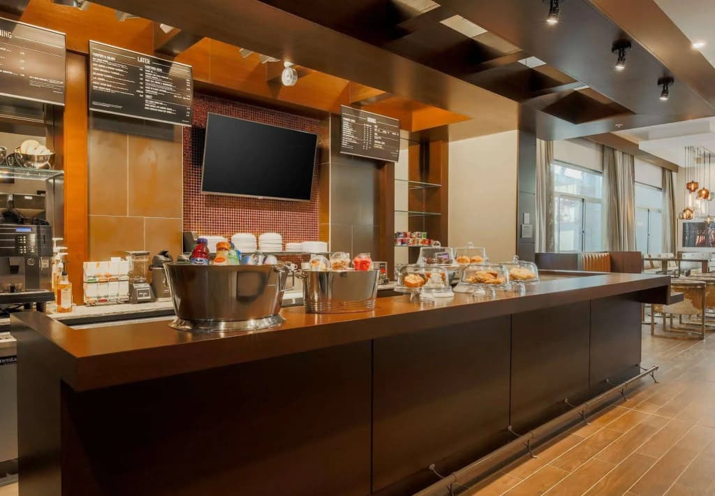 Courtyard by Marriott San Francisco Union Square - photo 21