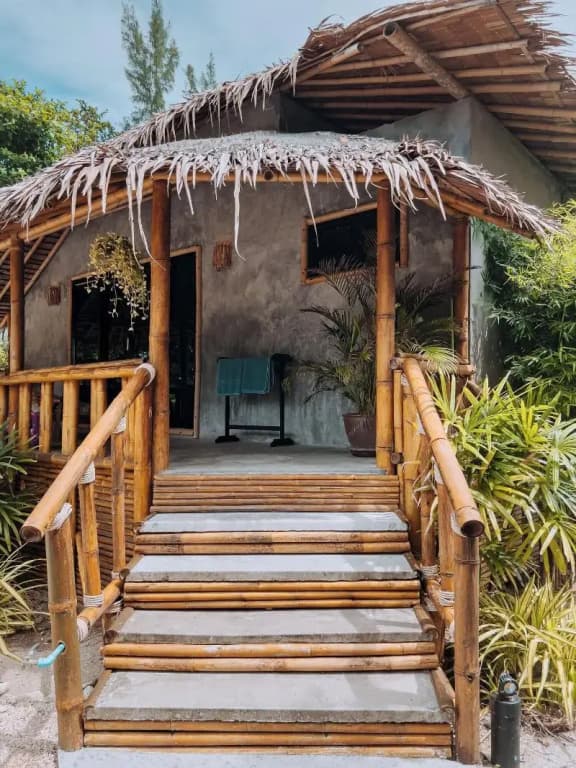 The Lazy Lodge - photo 16