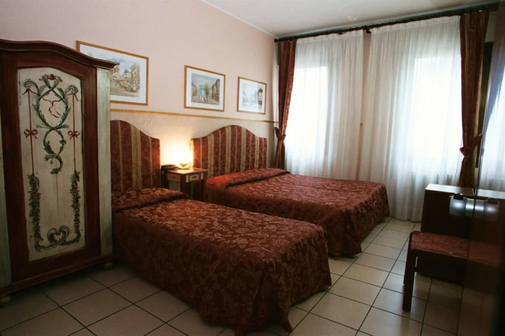 Camelia Rooms Venice Guesthouse - photo 7