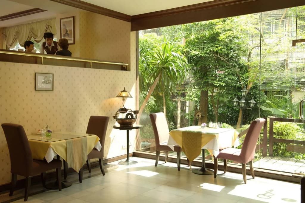 Silom City Hotel - photo 17