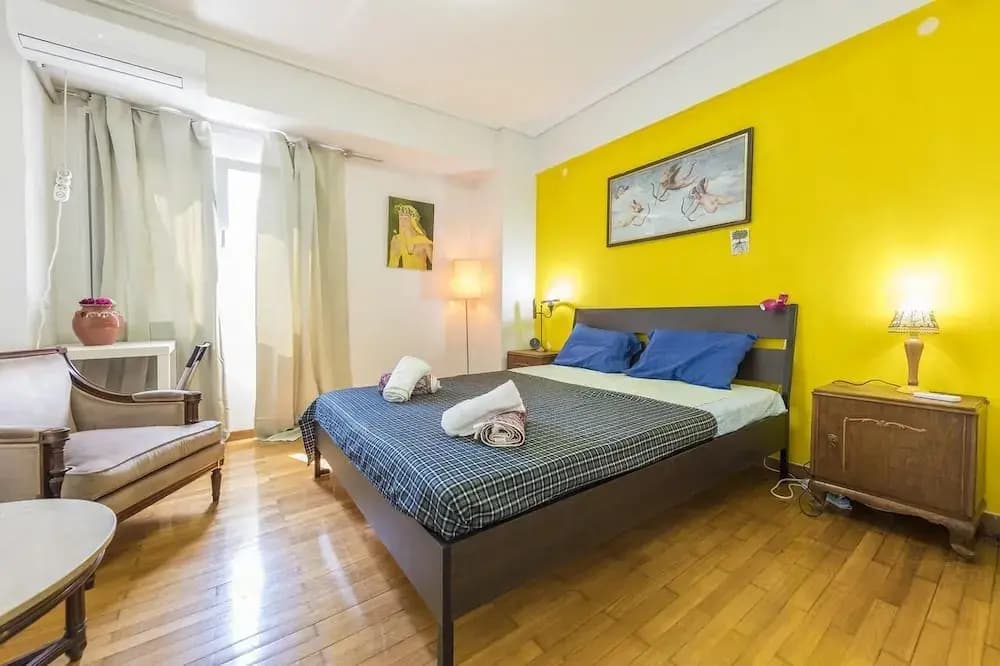 Stylish & cozy apt in Exarchia - photo 3