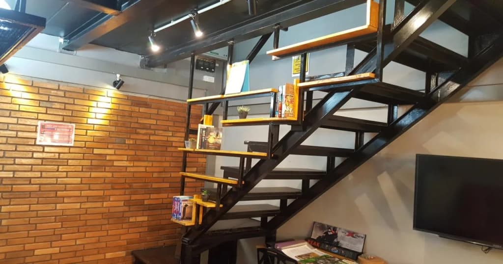 Roof And Room Hostel - photo 9