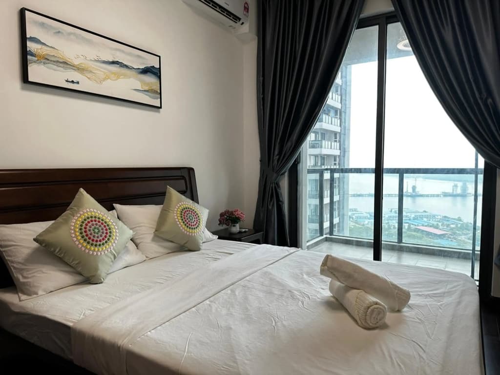 R&F Princess Cove by StayHere - 3BR - photo 9