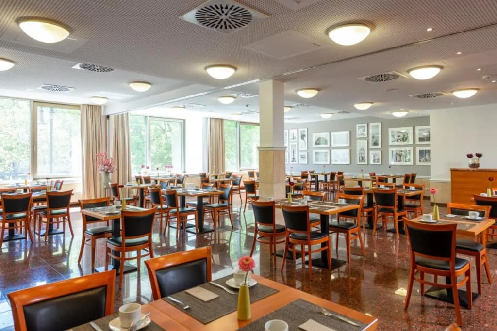 Leonardo Hotel Berlin KU'DAMM - photo 29